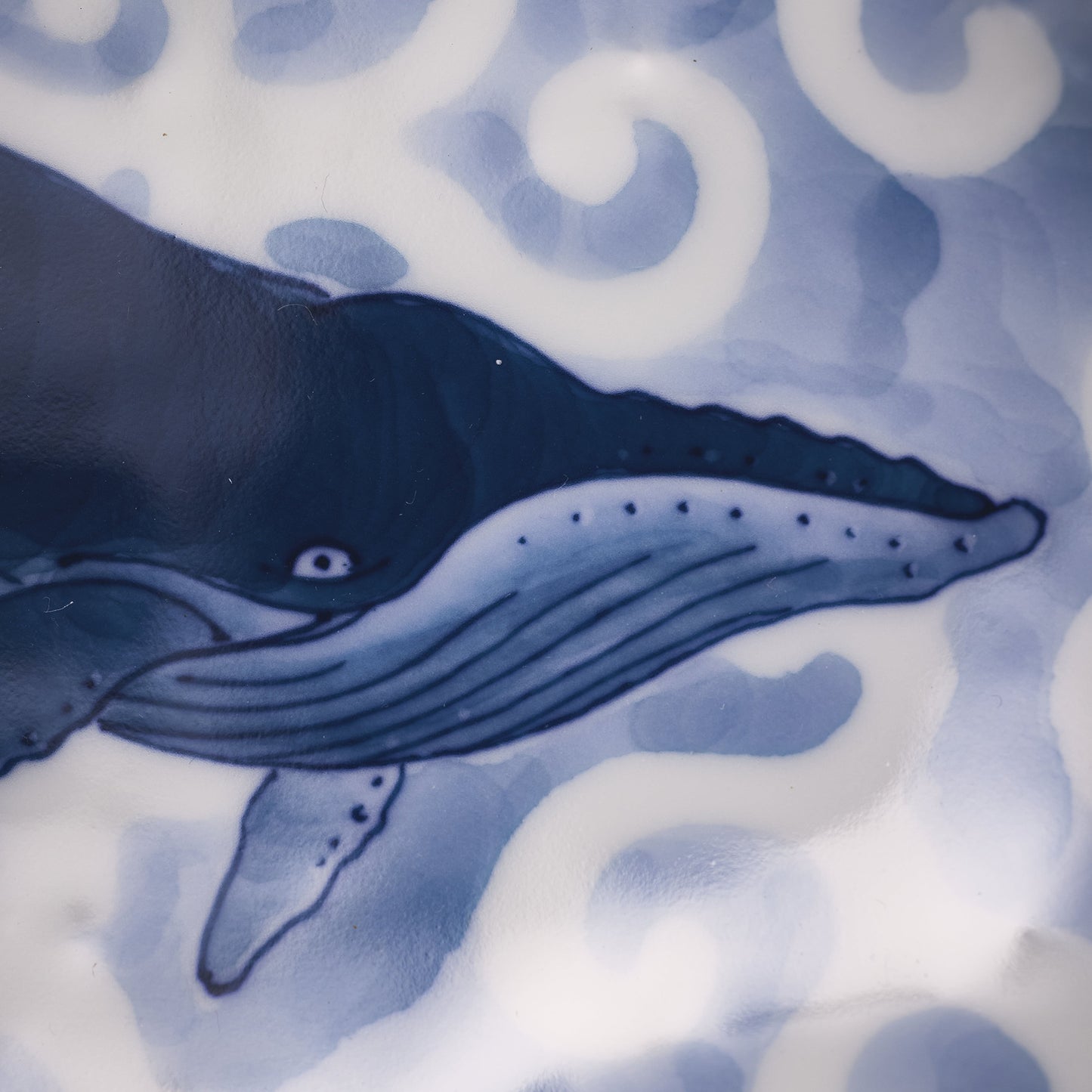 Mokko-shaped Plate – Humpback Whale with Waves